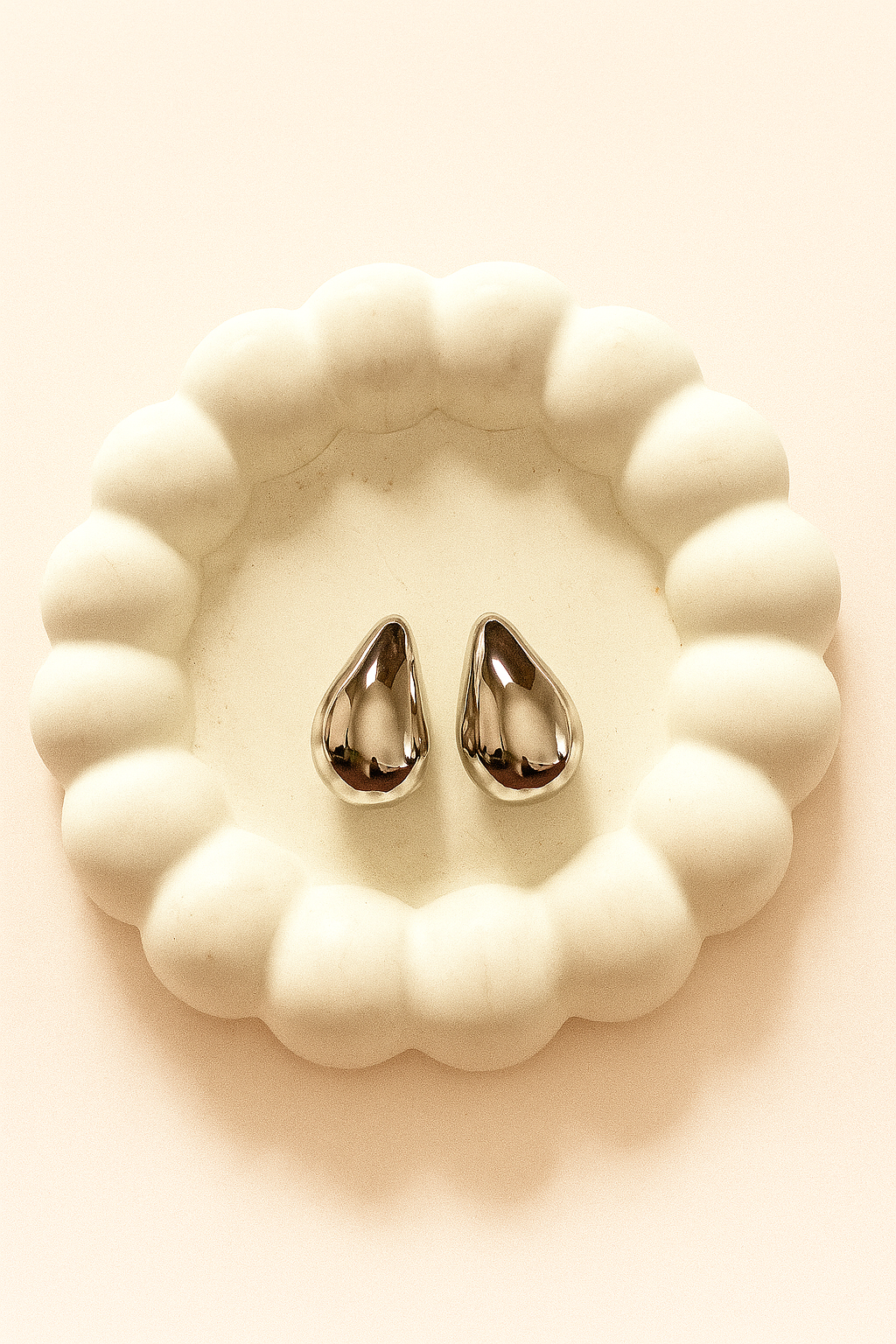 Isha Silver Hoops Earrings