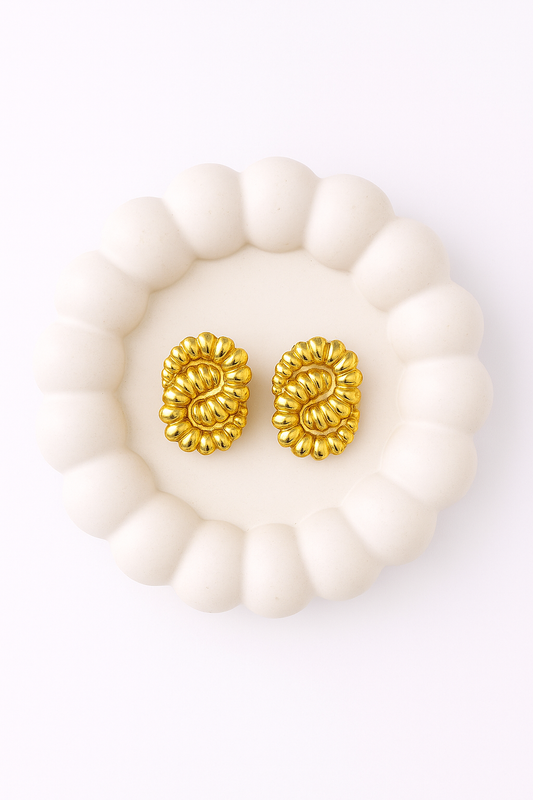 Sanaya Gold Studds Earrings