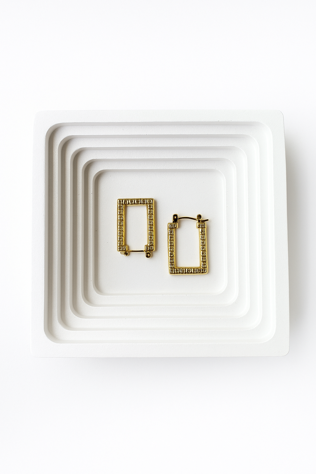 Elisha Gold Hoops Earrings