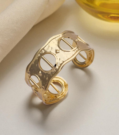 Tanisha Gold Anti - Tarnish Bracelet